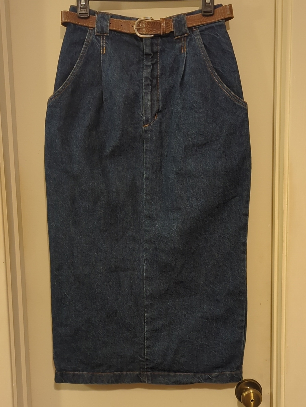 Vintage Dark Blue Denim Pencil Skirt with Brown Belt